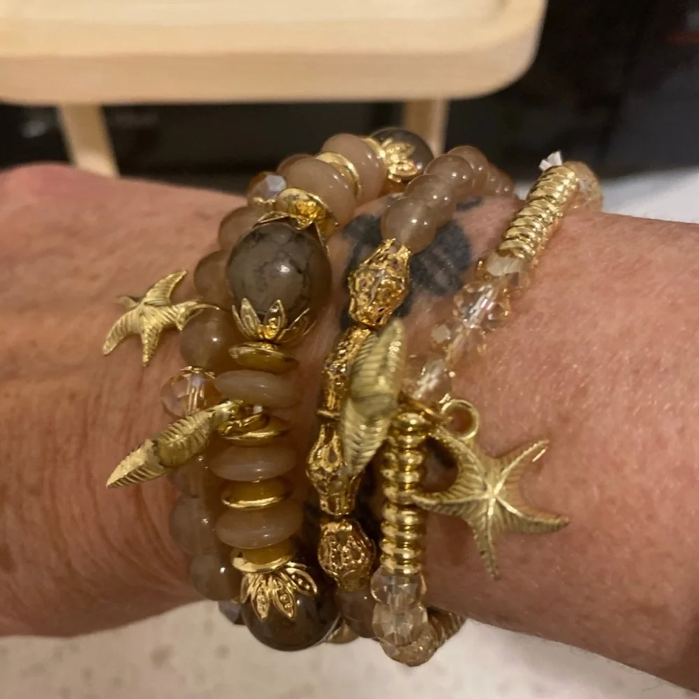 Bracelets 4Gorgeous Bracelet All with a Starfish Charm New - Picture 3 of 3